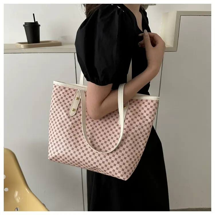 Women High-End Monogram Tote Bag Brown 2026 — feature 13