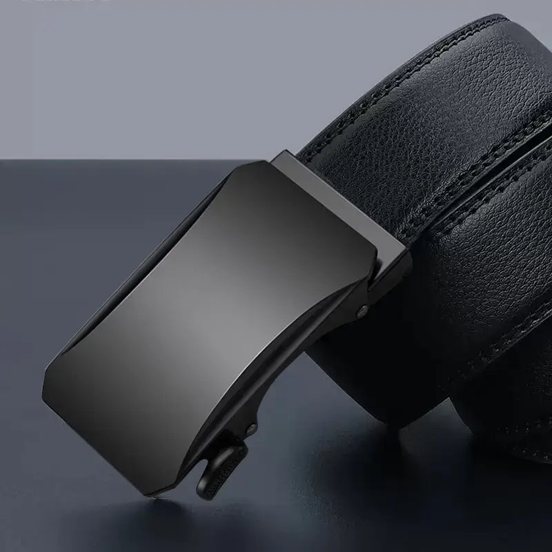 Men's Black Leather Belt with Automatic Buckle - Image 3