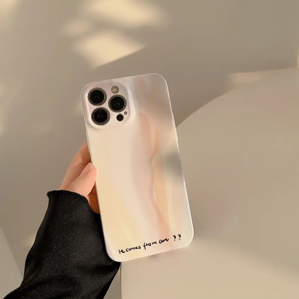 Croissant Stand 17Promax Apple Phone Case 15 — feature 21