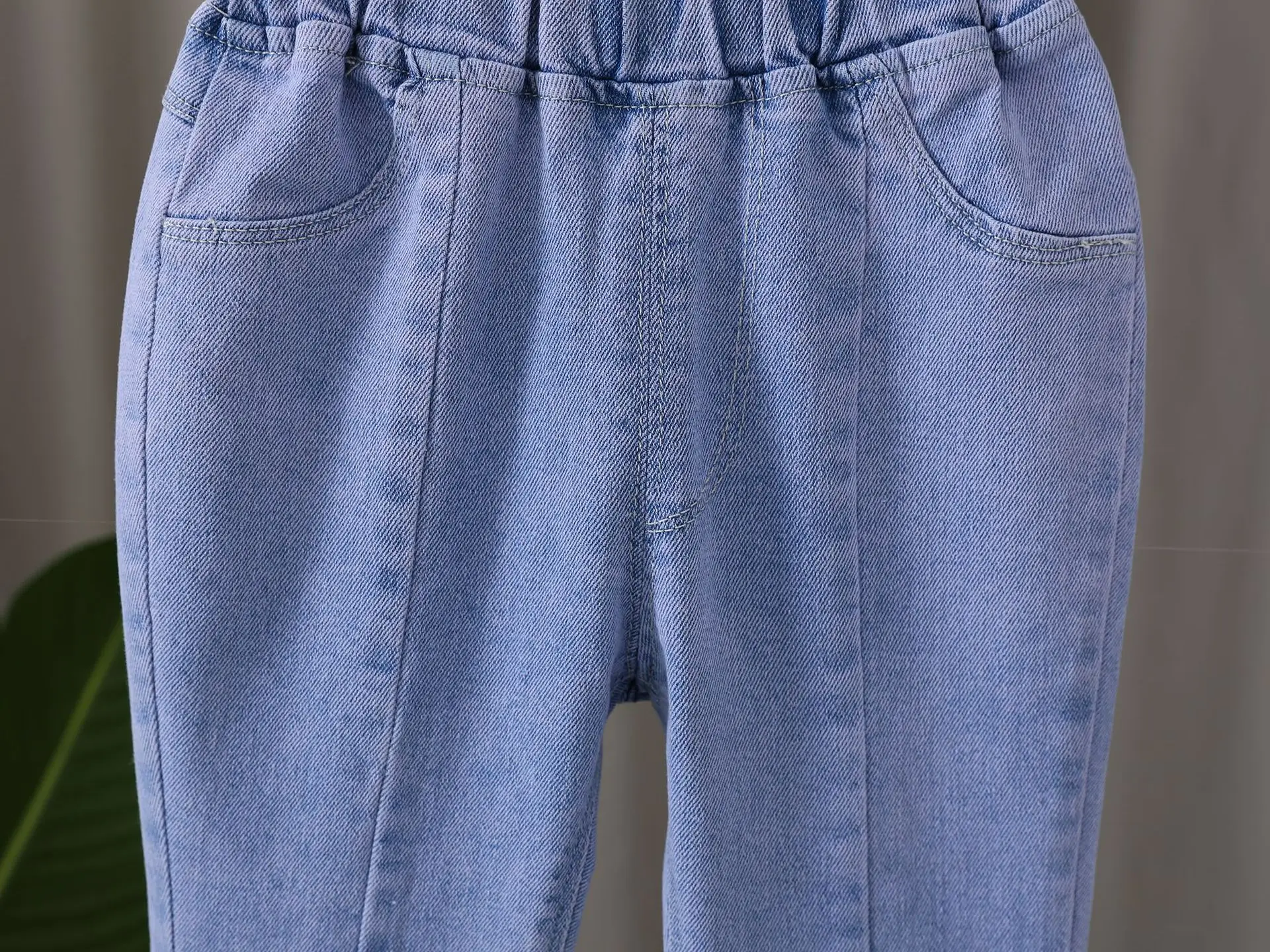Girls Korean Style Blue Denim Jeans with Bow Embroidery — feature 10