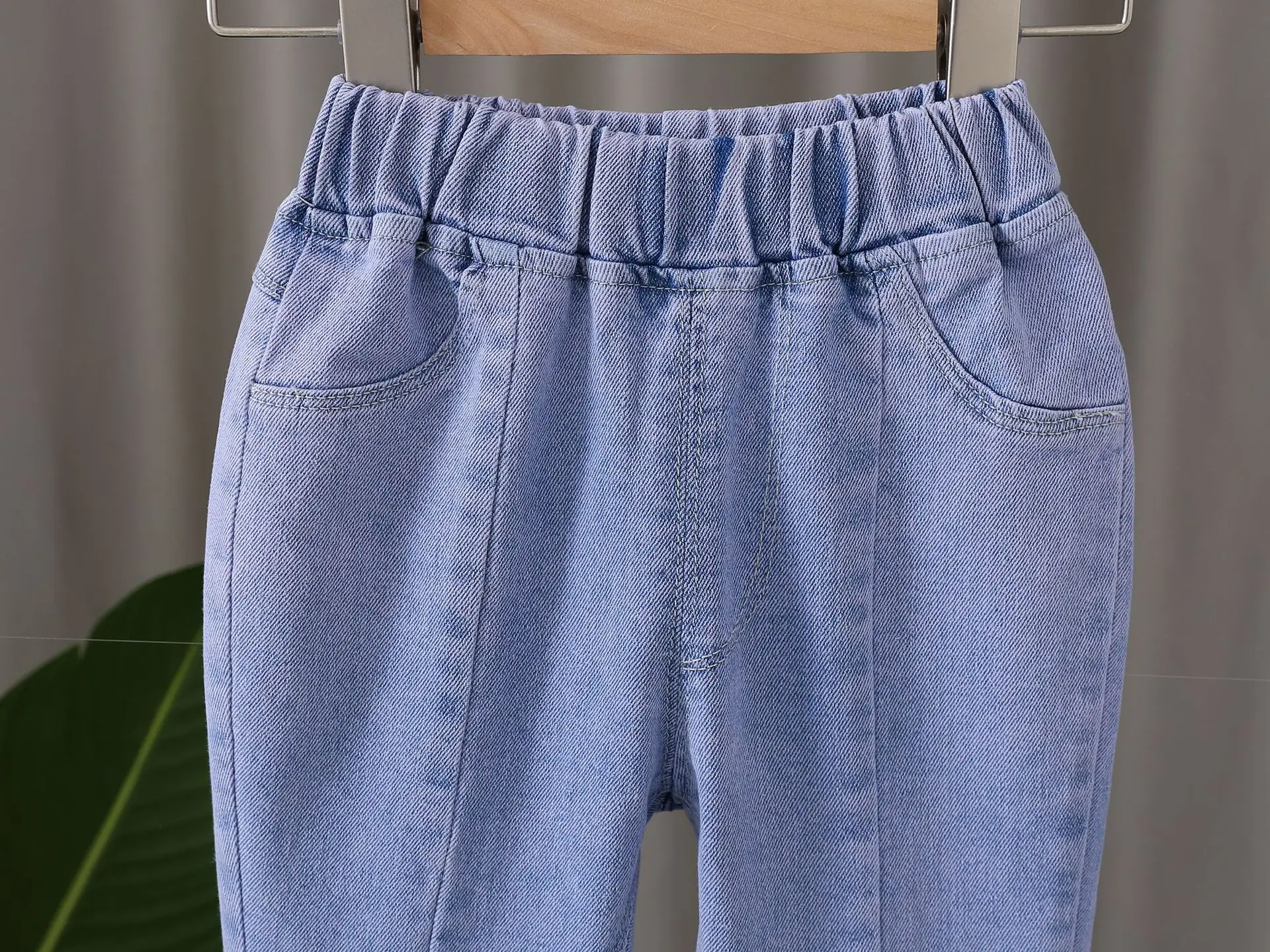 Girls Korean Style Blue Denim Jeans with Bow Embroidery — feature 8