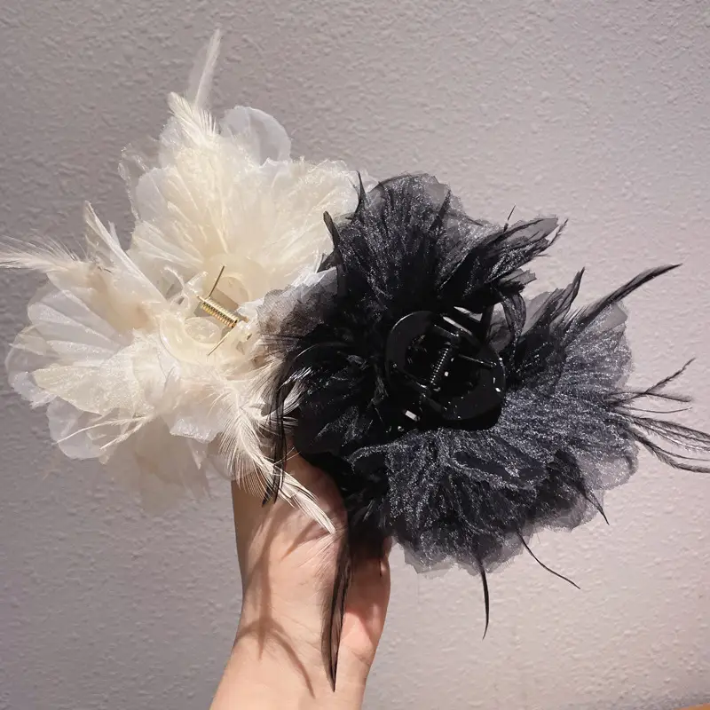 Fairy Pearl Feather Large Grab Clip Women's Hair — feature 6