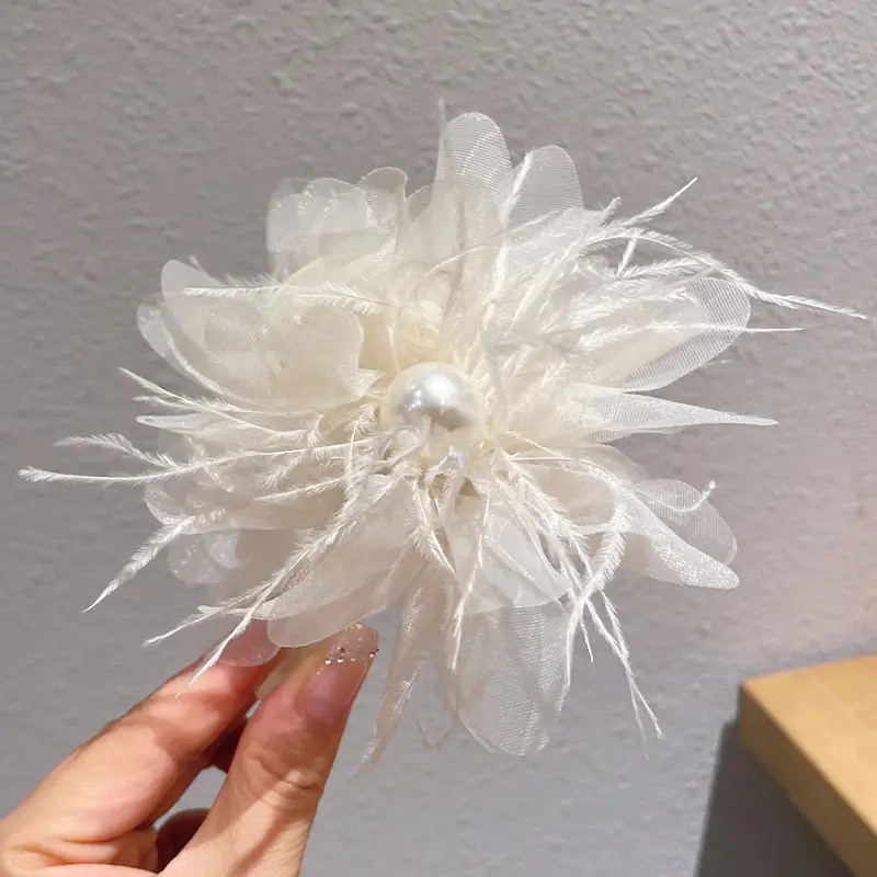 Fairy Pearl Feather Large Grab Clip Women's Hair - Image 11