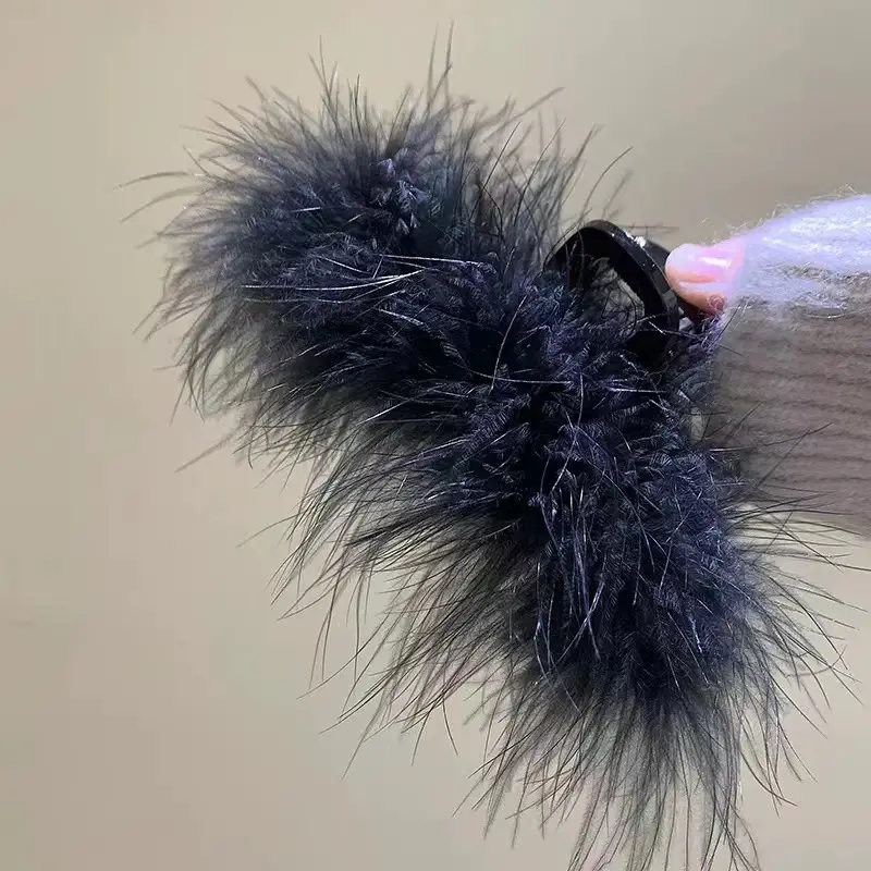Fairy Pearl Feather Large Grab Clip Women's Hair - Image 19