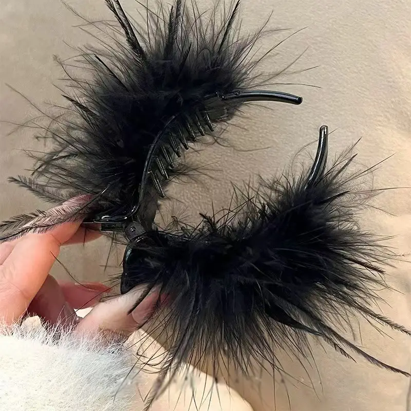 Fairy Pearl Feather Large Grab Clip Women's Hair - Image 21