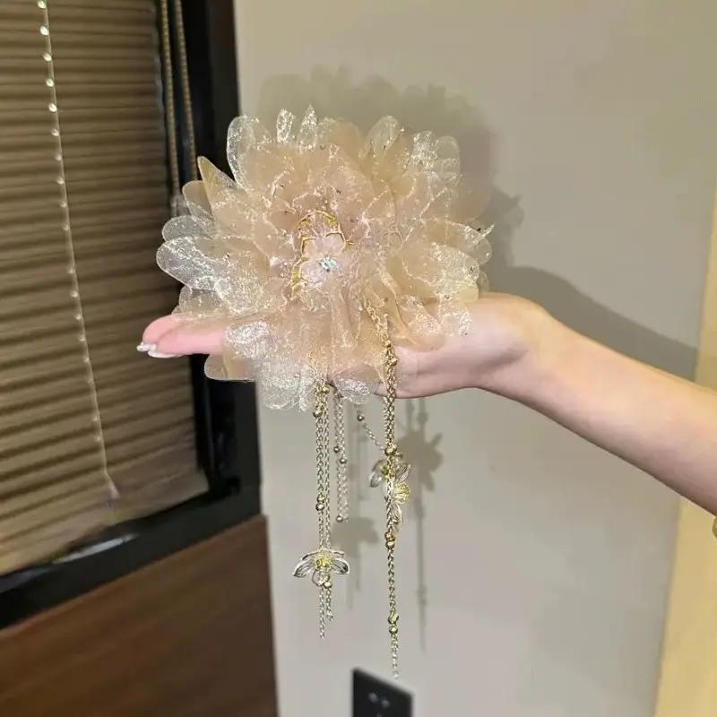 Fairy Pearl Feather Large Grab Clip Women's Hair - Image 49