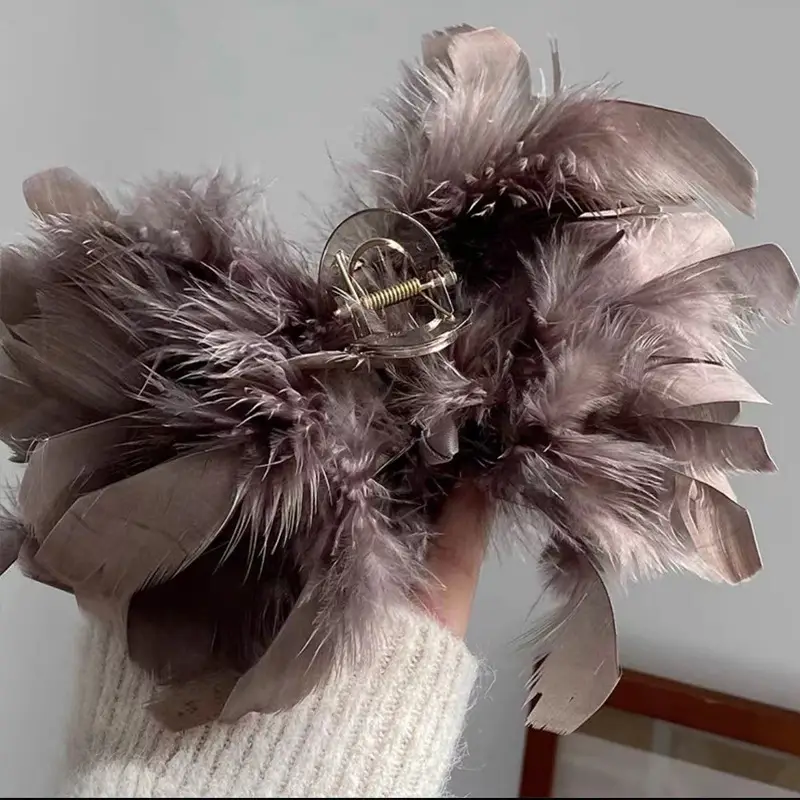 Fairy Pearl Feather Large Grab Clip Women's Hair - Image 6