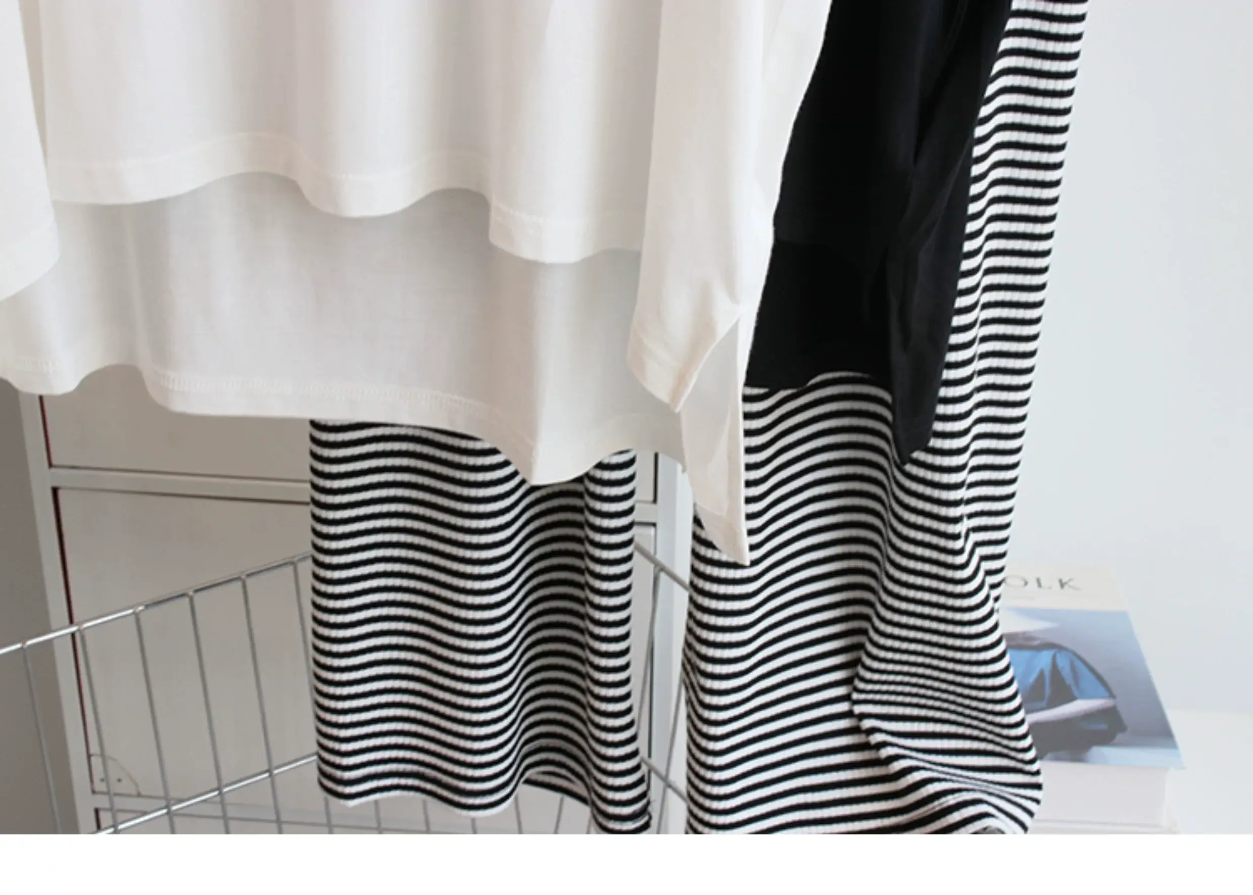 Women V-neck T-Shirt White Striped Pants Set — feature 6