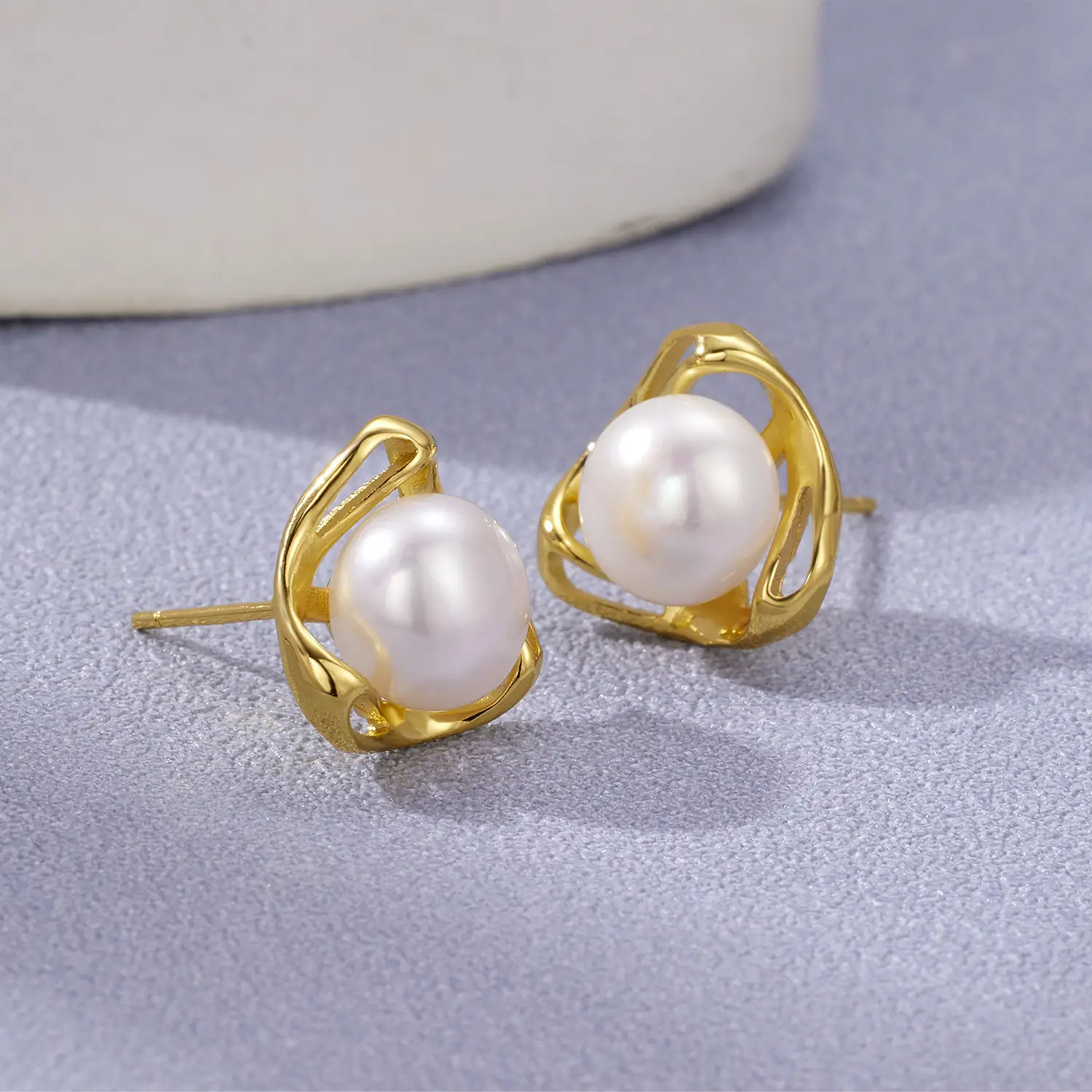 Japanese & Korean Style Pearl Earrings for Women - Image 3