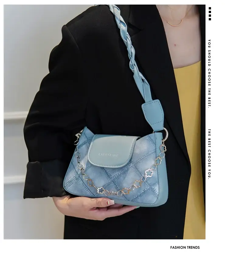 Textured Crossbody Bag for Women Summer 2026 — feature 1