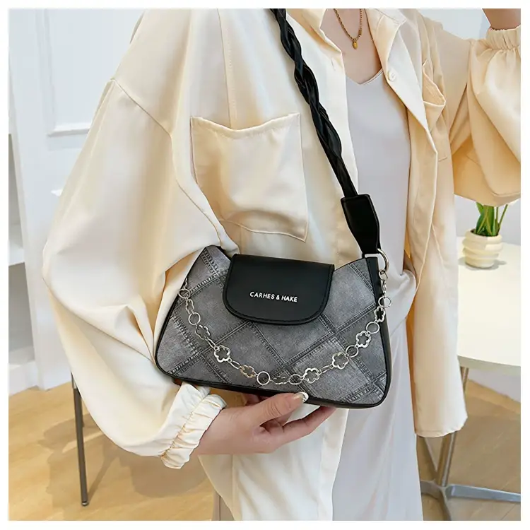 Textured Crossbody Bag for Women Summer 2026 — feature 10