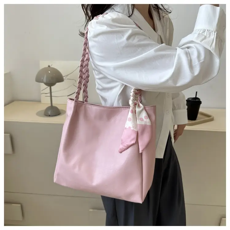Black Silk Scarf Tote Bag 2023 Summer New Western Style — feature 10