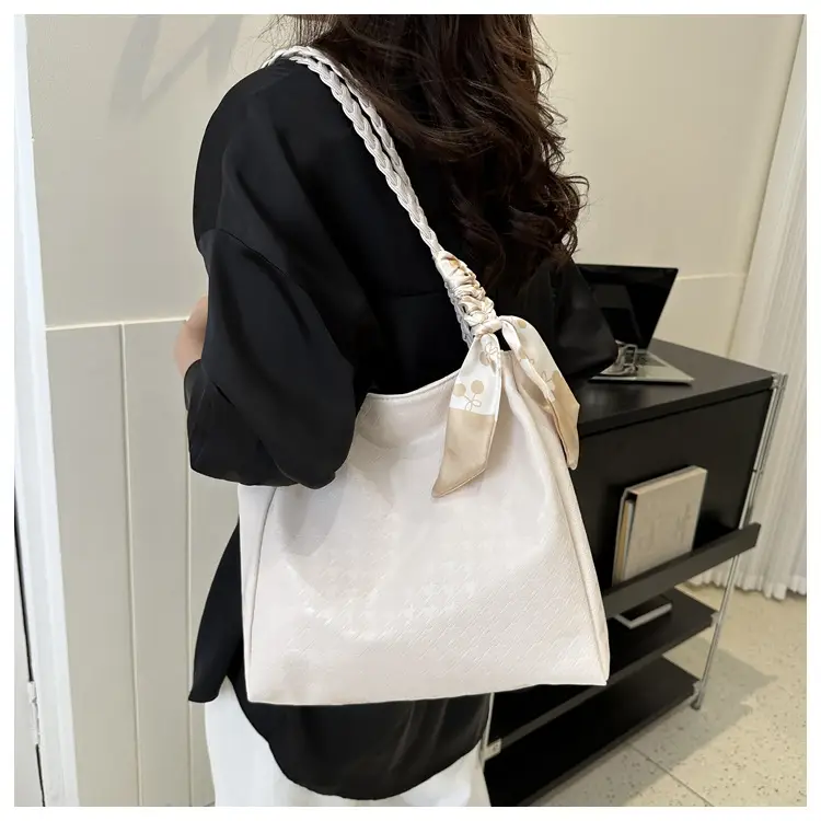 Black Silk Scarf Tote Bag 2023 Summer New Western Style — feature 16