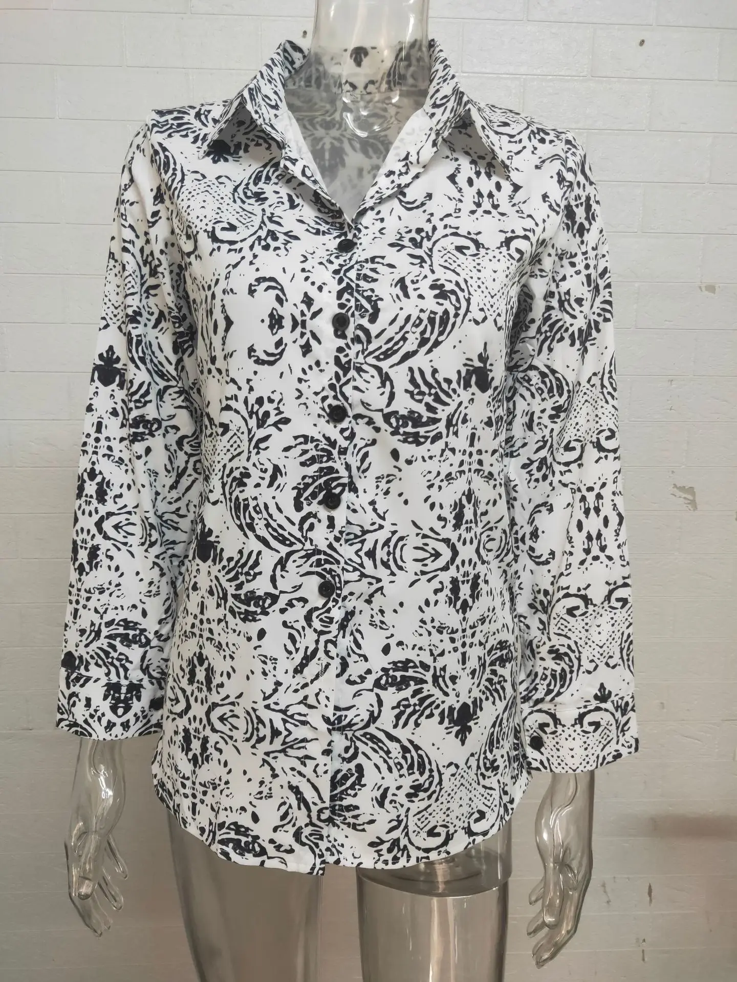 2025 Women's Long Sleeve Button-Up Shirt with Elegant Print - Image 9
