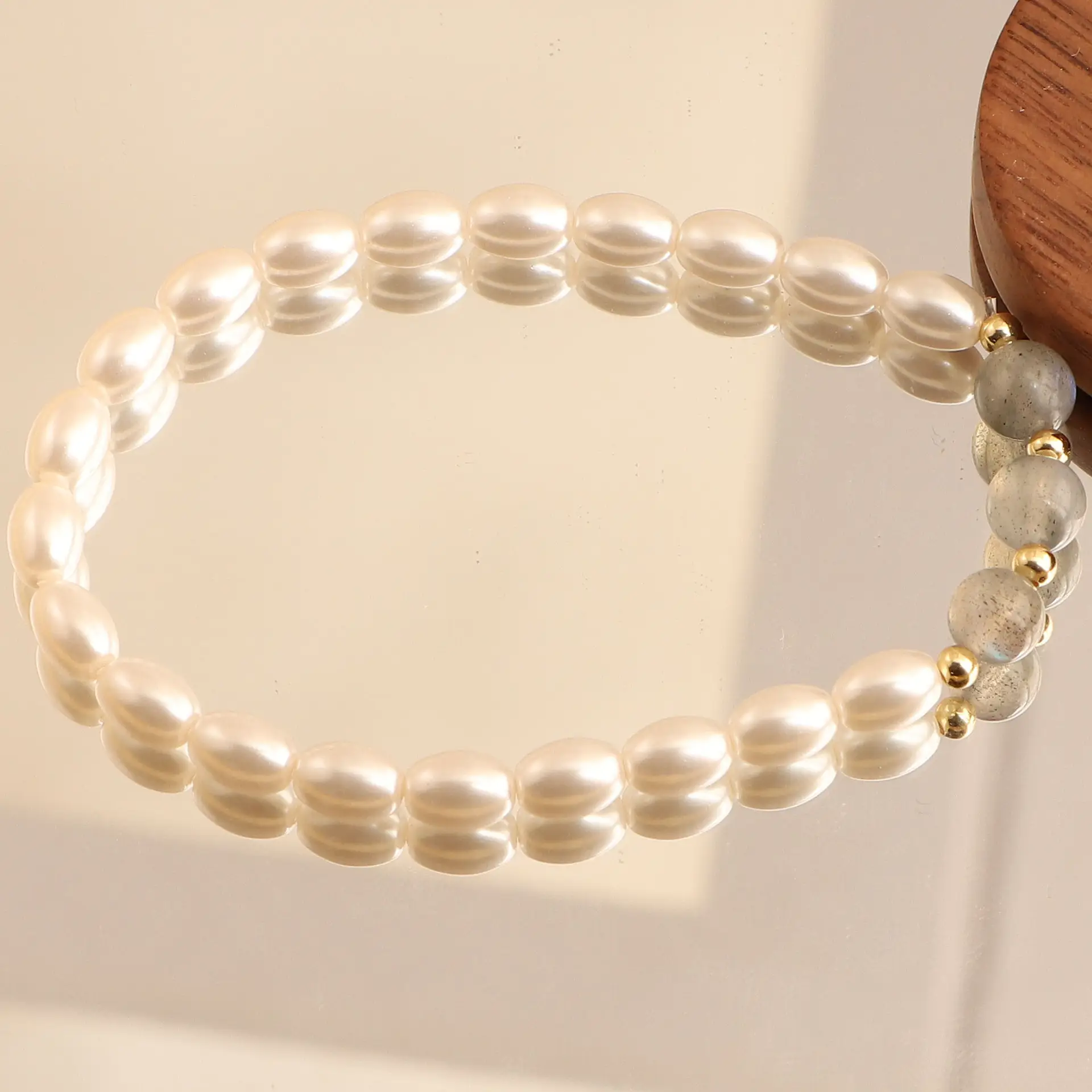 Natural Freshwater Pearl Bracelet with Strawberry & Moonlight Stones — feature 12