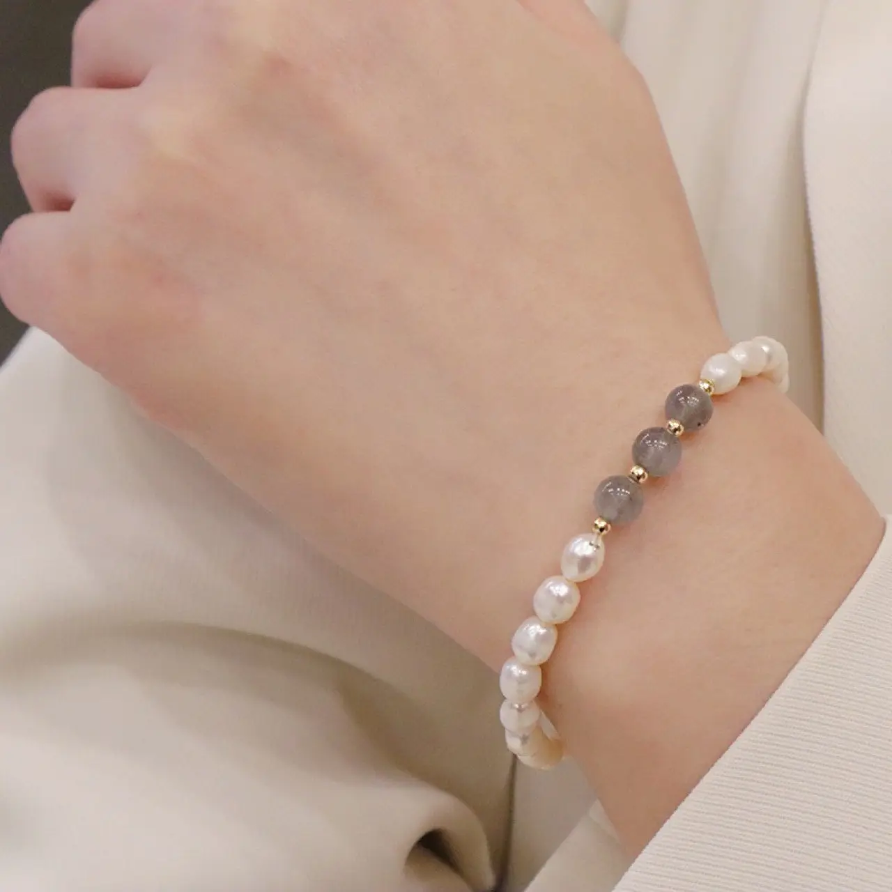Natural Freshwater Pearl Bracelet with Strawberry & Moonlight Stones - Image 2