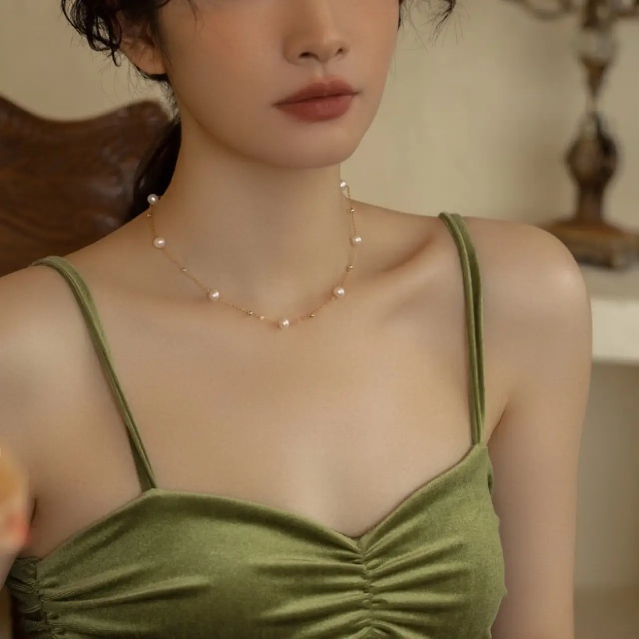 Korean Style Pearl Clavicle Necklace for Women - Image 3