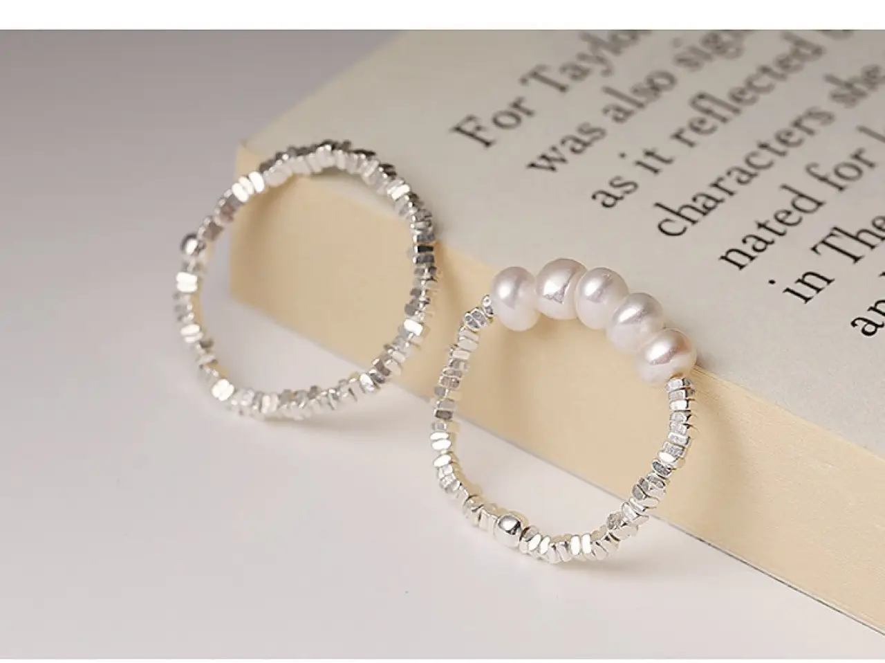 Broken Silver Pearl Ring for Women's Fashion — feature 4