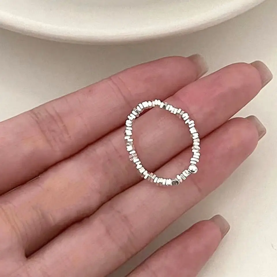 Broken Silver Pearl Ring for Women's Fashion - Image 2