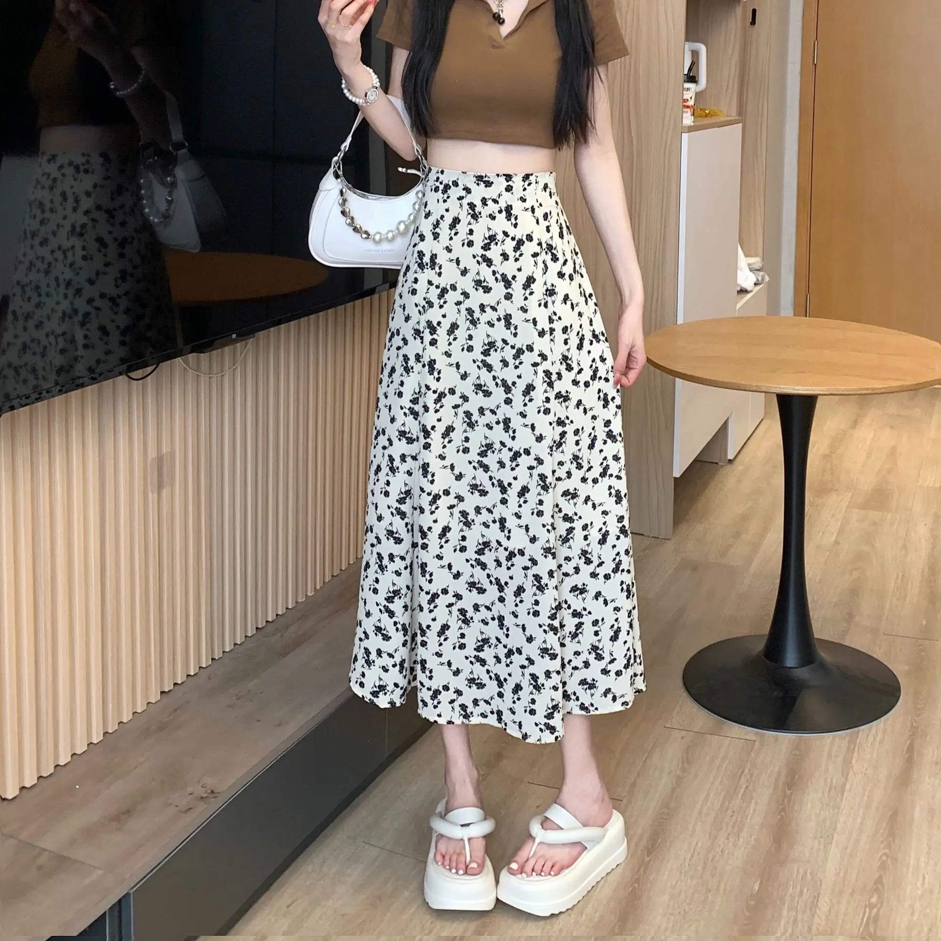 Women Floral High Waist Skirt Medium Size — feature 9
