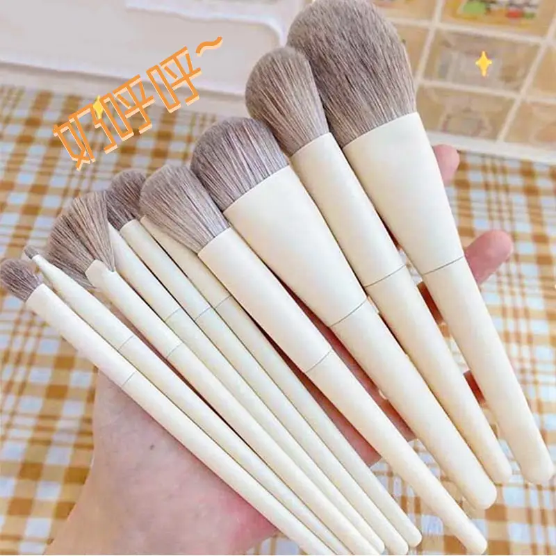 10 Piece Makeup Brushes Set for Blush, Concealer, Eyeshadow - Image 5