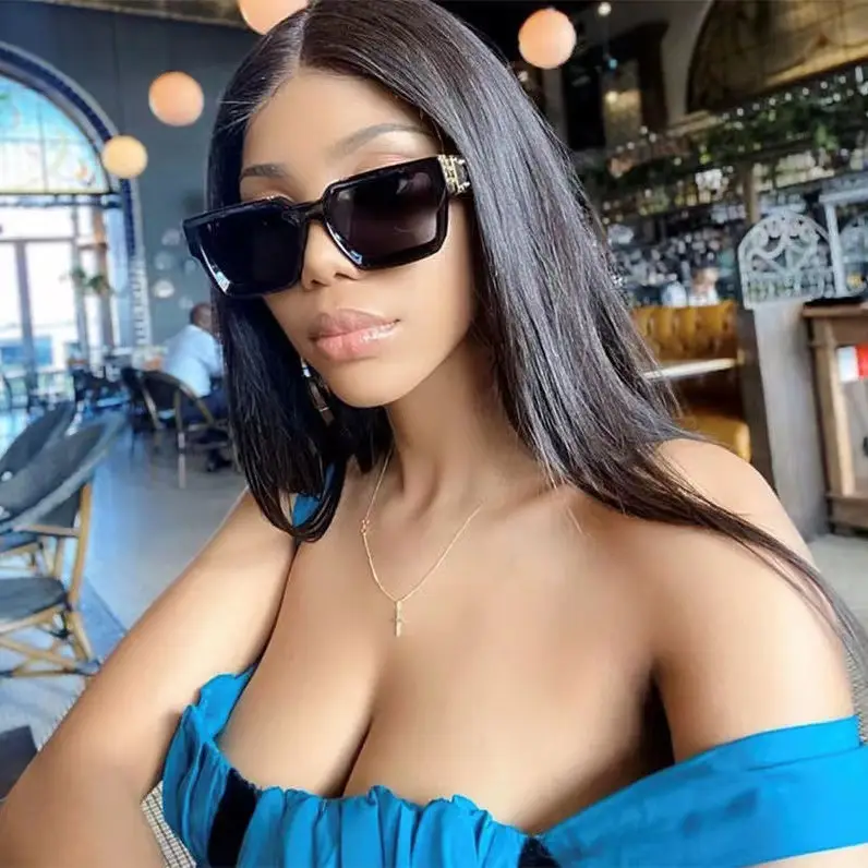 Retro Pink Square Sunglasses for Women - Image 9