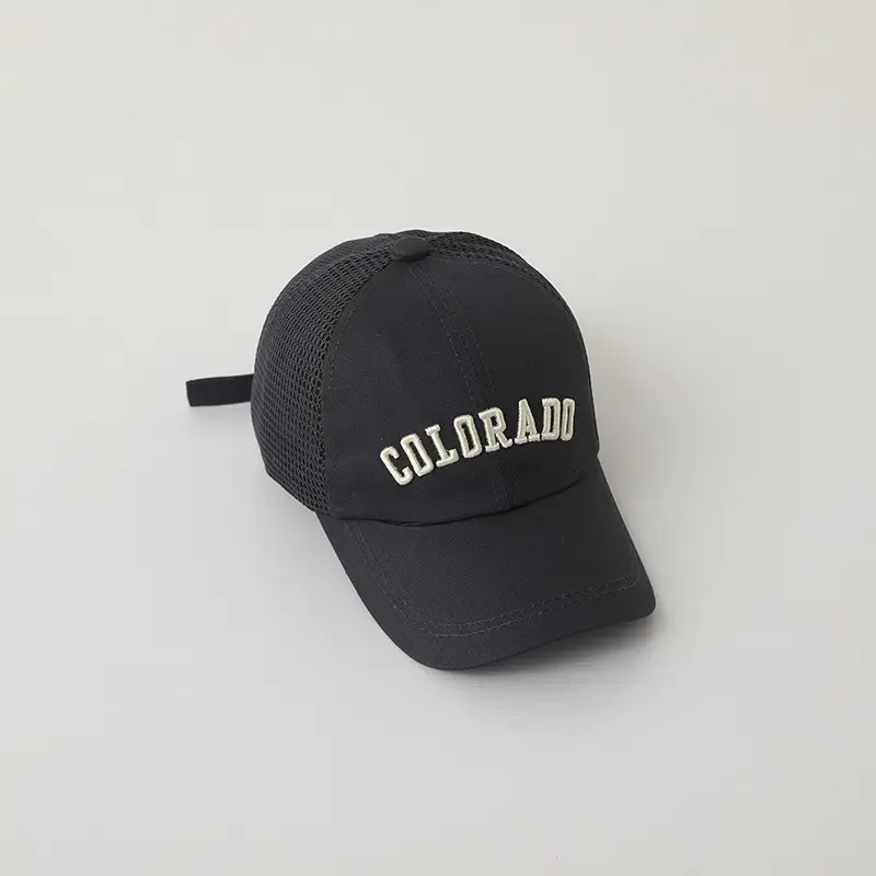 Black Mesh Peaked Baseball Cap for Kids Summer - Image 5