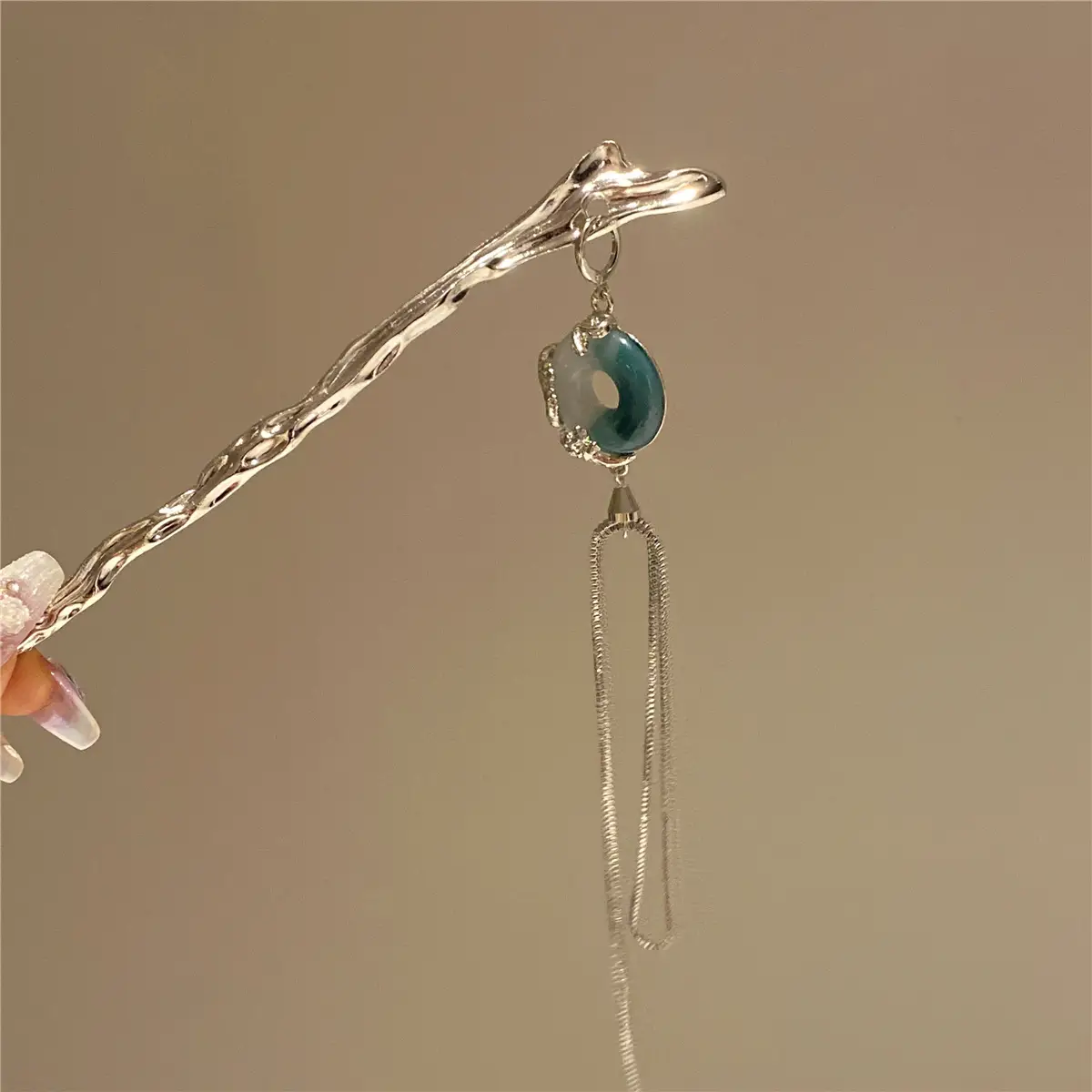 National Style Dragon Hairpin Dark Green Tassel — feature 13