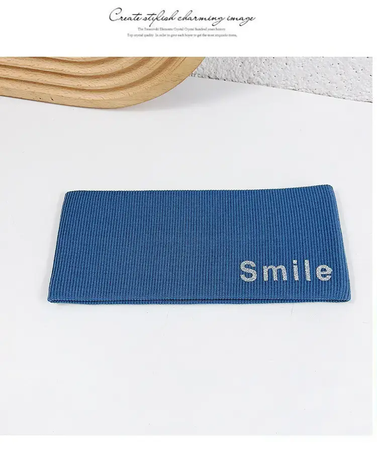Four Color Knitted Hair Band with "Smile" Logo — feature 8