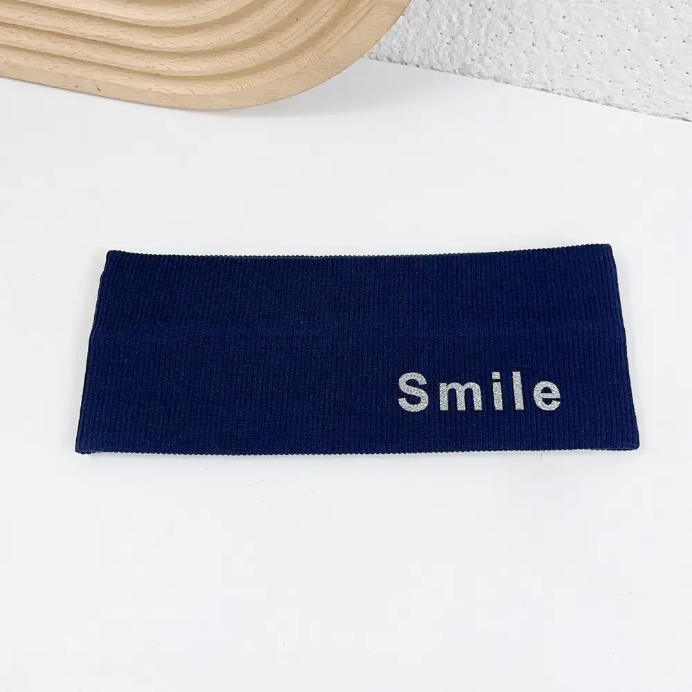 Four Color Knitted Hair Band with "Smile" Logo - Image 4
