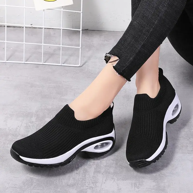 Air-Cushioned Women's Shoes 2026 Spring/Summer Fly-Knit Mesh Rocking Shoes for Women, Thick-Soled Mom Shoes, Cross-Border Large Size Sock Shoes for Women - Image 7