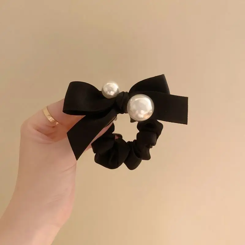 Black Pearl Bow Hair Ring for Women — feature 7