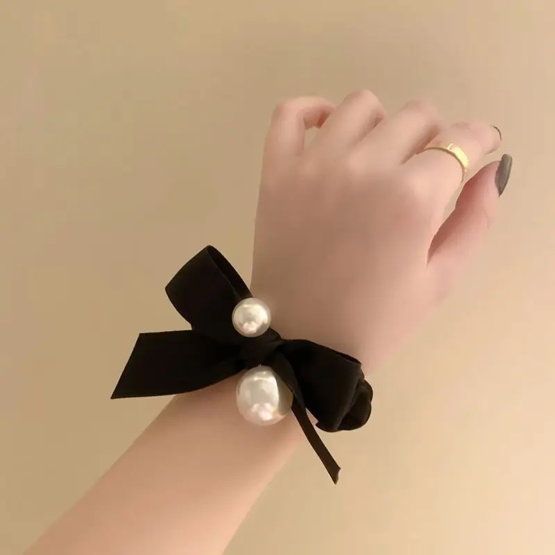 Black Pearl Bow Hair Ring for Women — feature 9