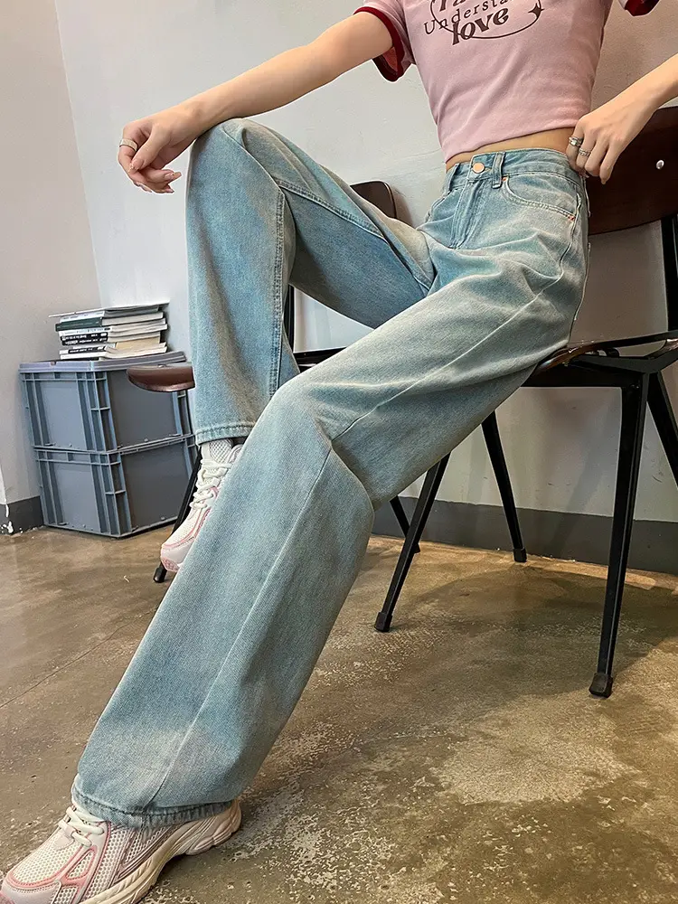 Light-Colored High-Waisted Jeans for Women 2024 - Image 10