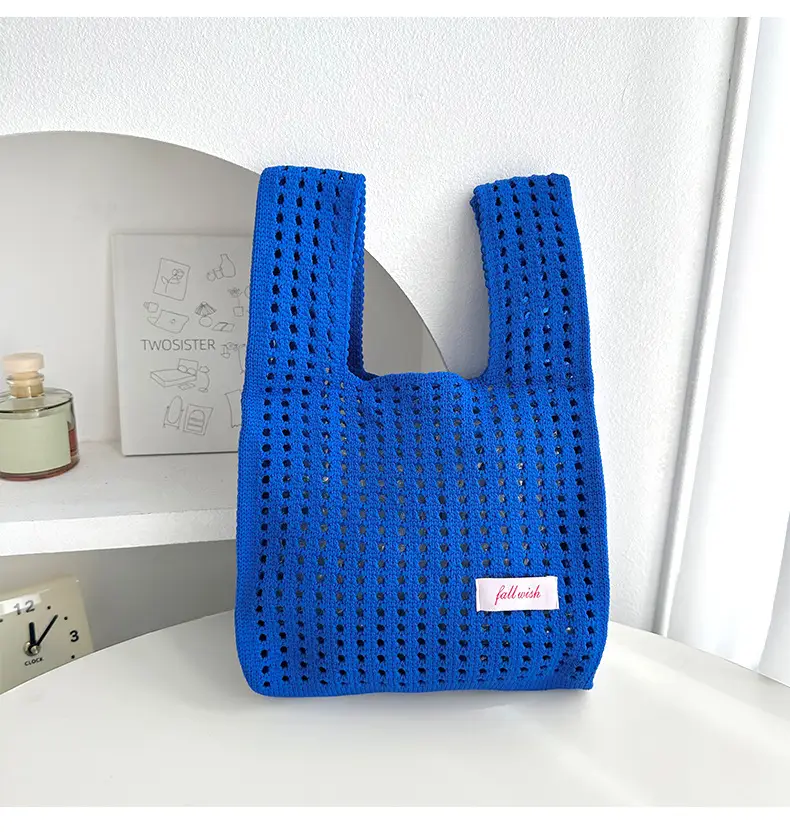 Green Knitted Vest Bag with Hollow Design — feature 8