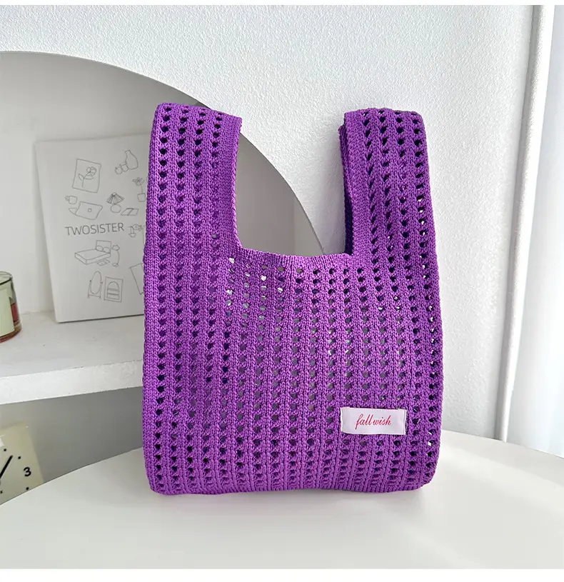 Green Knitted Vest Bag with Hollow Design — feature 9