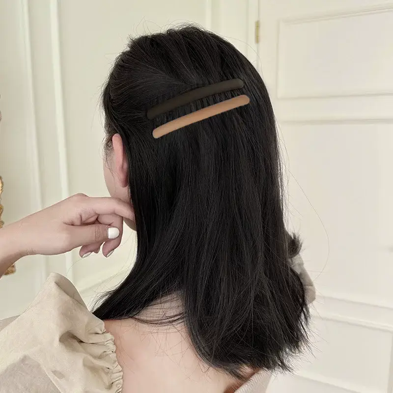 Black Non-Slip Hair Comb for Adult Bangs — feature 5
