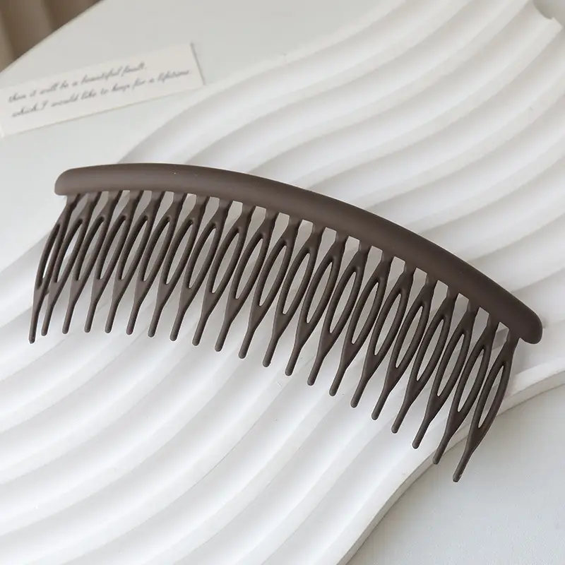 Black Non-Slip Hair Comb for Adult Bangs - Image 2