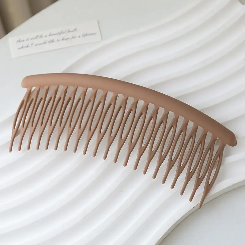 Black Non-Slip Hair Comb for Adult Bangs - Image 3