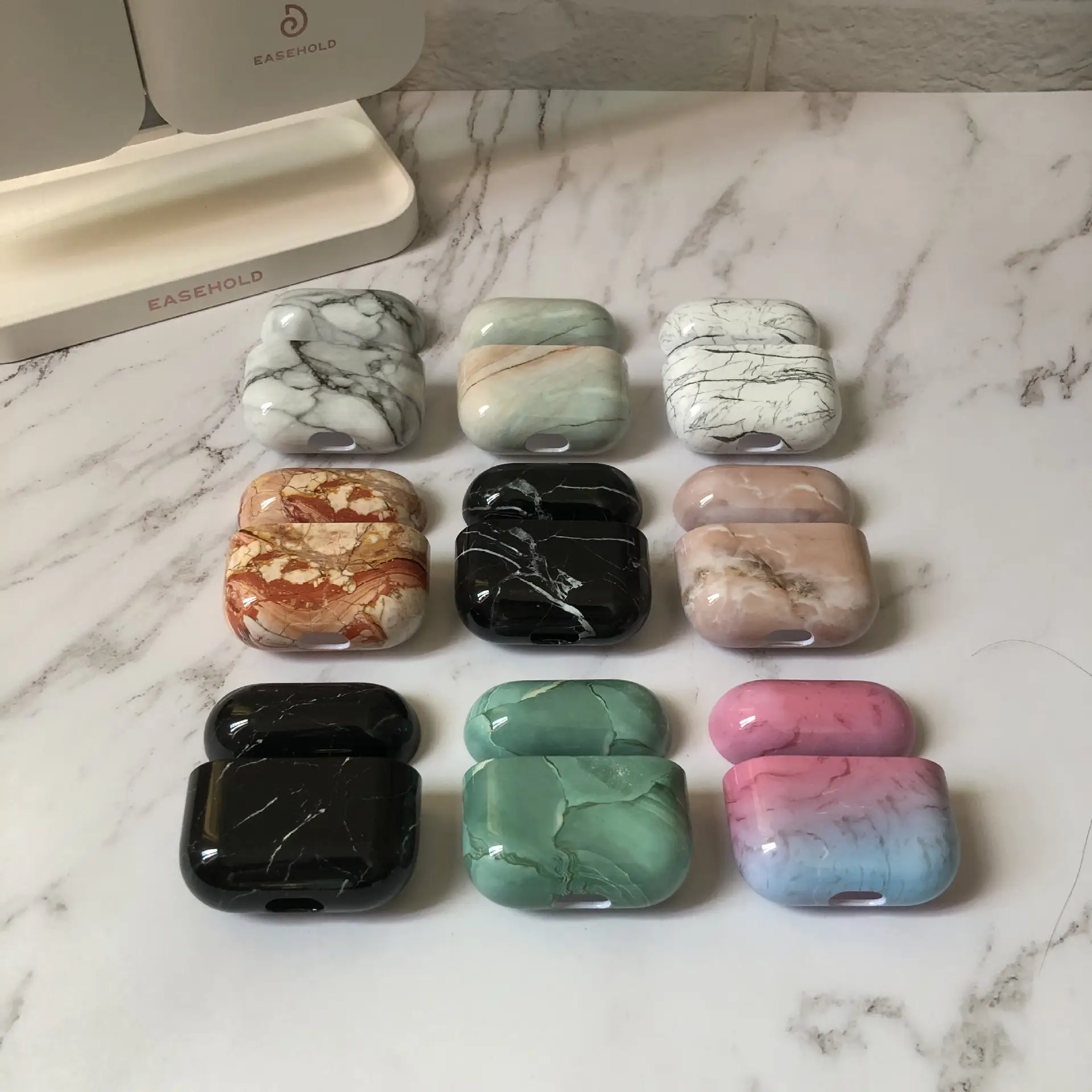 Marble Classic Water Sticker Apple Airpods 3 Earphone Cover — feature 7