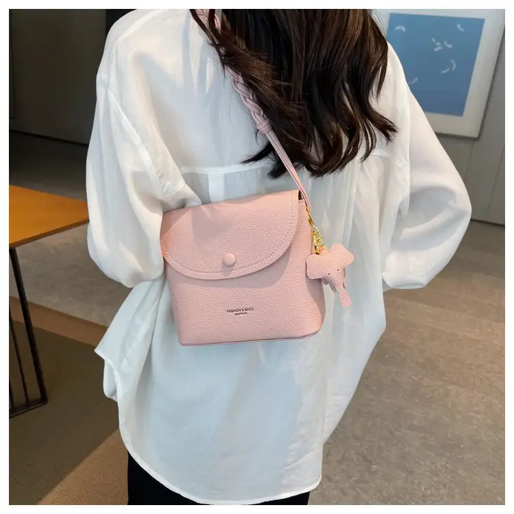 Women's Small Shoulder Messenger Bag Cream Textured — feature 12