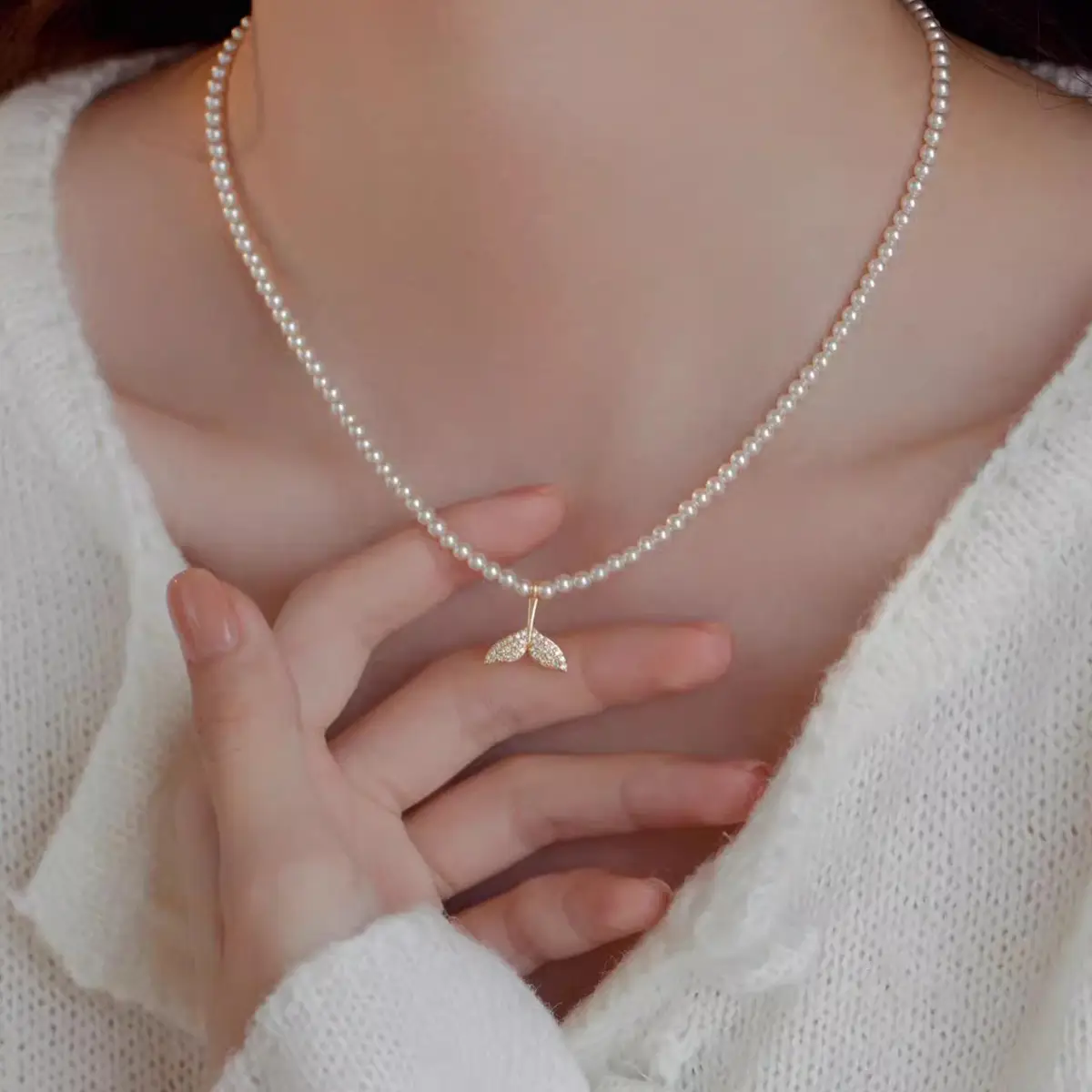 Broken Silver Pearl Necklace for Women - Image 6