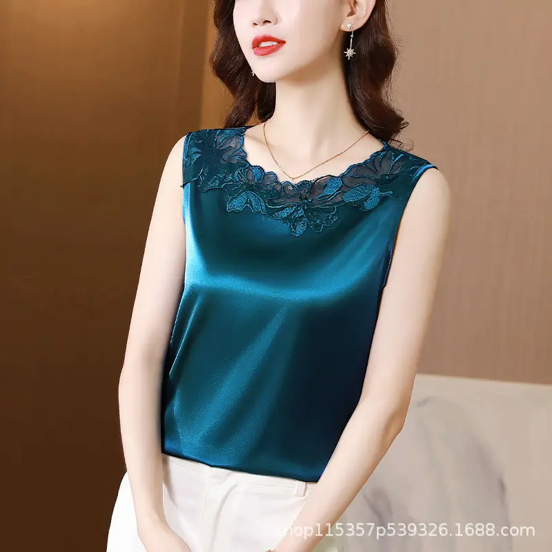 Women Satin V-Neck Lace Camisole Large
