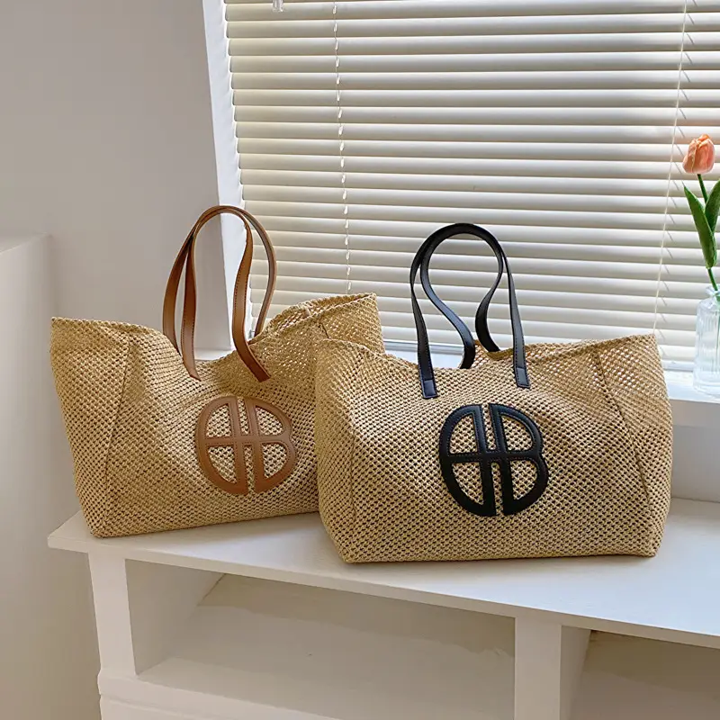 Women's Straw Woven Shoulder Bag with Logo - Image 3