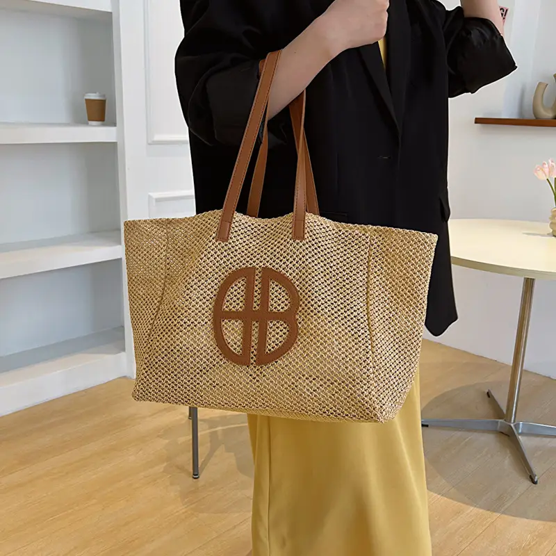 Women's Straw Woven Shoulder Bag with Logo - Image 6