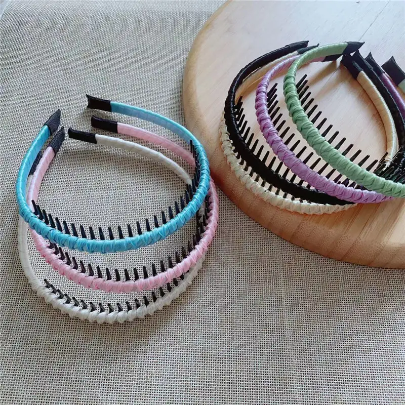 Green Broken Hair Artifact Headband with Toothed Design — feature 8