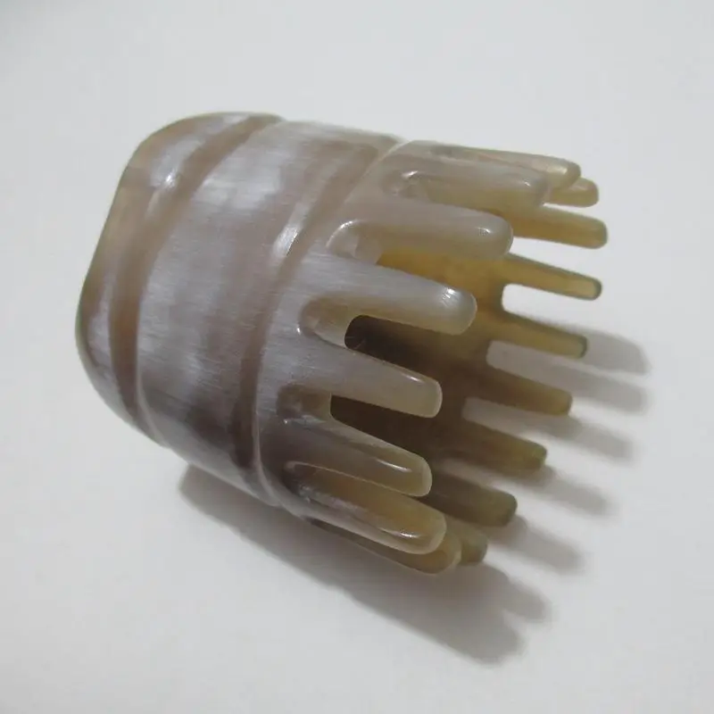 Half Shampoo Boutique Wide Teeth