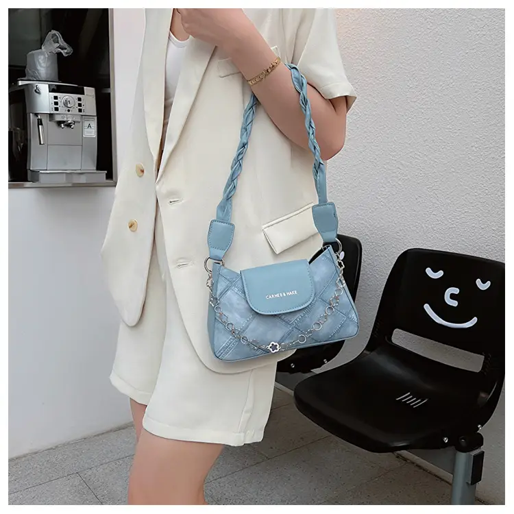 Casual Crossbody Bag for Women 2023 Summer New Niche — feature 15