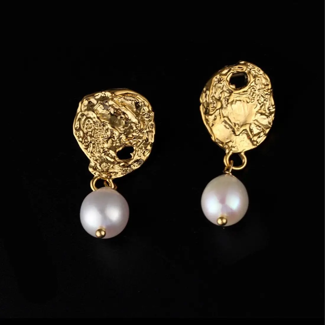 Golden Moon Phase Pearl Earrings Niche Design - Image 3