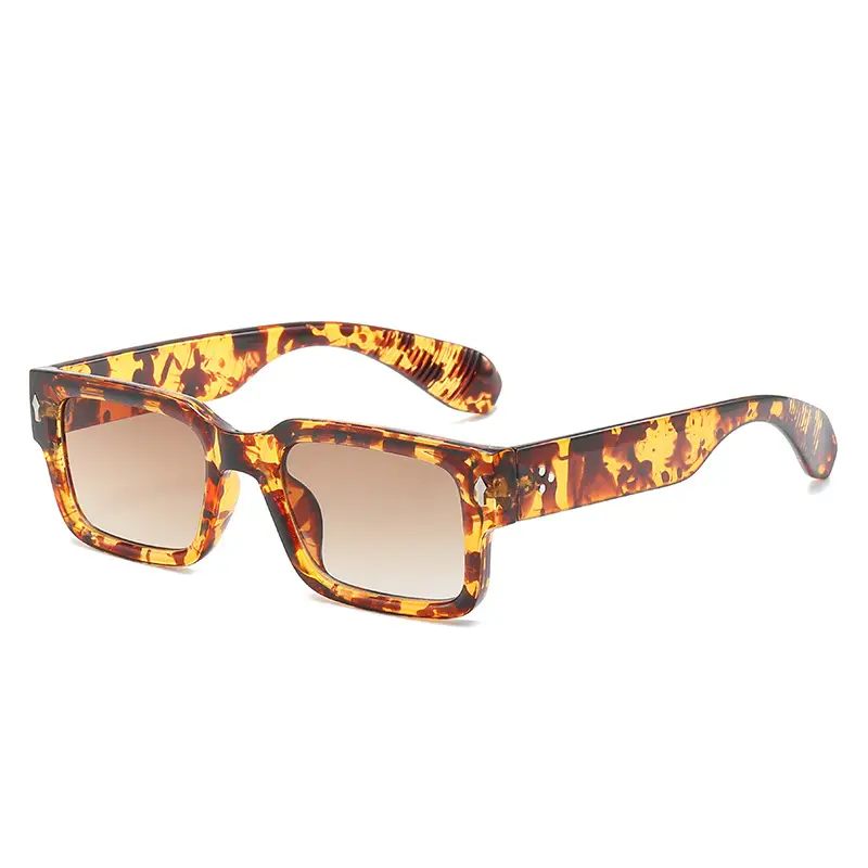 Green Square Sunglasses for Men Women UV400 - Image 4